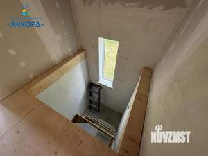 Дом 130м², 2-этажный, участок 9 сот.  