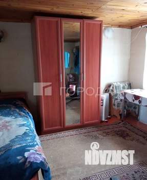 Дом 42м², 2-этажный, участок 6 сот.  