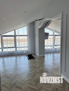 Дом 250м², 2-этажный, участок 9 сот.  