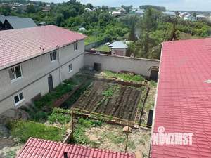 Коттедж 338м², 3-этажный, участок 12 сот.  