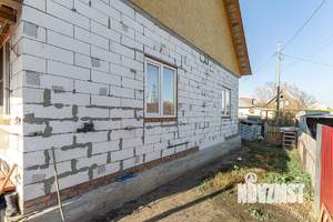 Дом 105м², 1-этажный, участок 6 сот.  