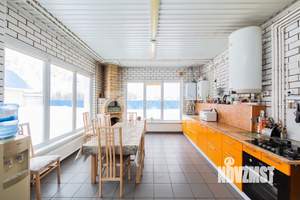 Дом 350м², 2-этажный, участок 25 сот.  
