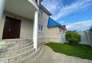 Дом 227м², 2-этажный, участок 10 сот.  