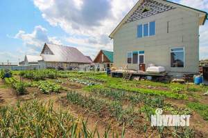 Дом 208м², 3-этажный, участок 7 сот.  