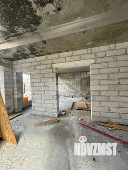 Таунхаус 180м², 2-этажный, участок 6 сот.  