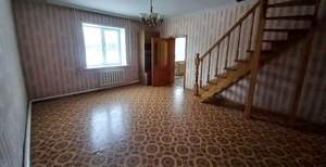 Дом 130м&sup2;, 2-этажный, участок 9 сот.  