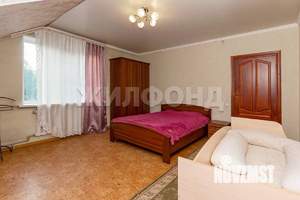 Дом 257м², 3-этажный, участок 5 сот.  