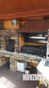 Дом 300м&sup2;, 3-этажный, участок 11 сот.  