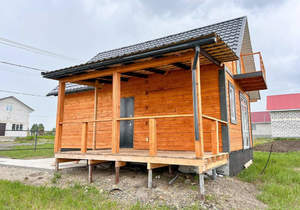 Дом 70м², 2-этажный, участок 10 сот.  