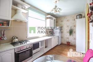 Коттедж 282м², 2-этажный, участок 10 сот.  