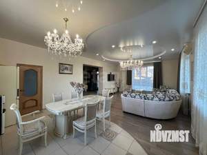 Дом 184м², 2-этажный, участок 8 сот.  