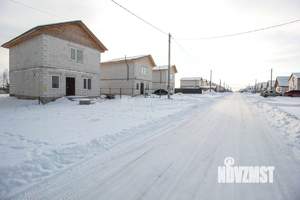 Дом 100м&sup2;, 2-этажный, участок 7 сот.  