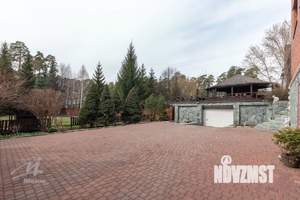 Коттедж 450м², 3-этажный, участок 24 сот.  