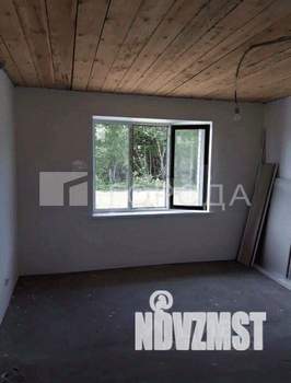 Дом 122м², 2-этажный, участок 6 сот.  