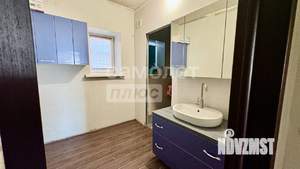 Дом 251м², 3-этажный, участок 10 сот.  