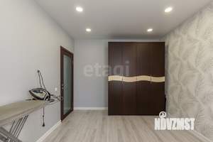 Дом 243м², 3-этажный, участок 10 сот.  