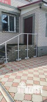Коттедж 225м², 3-этажный, участок 8 сот.  