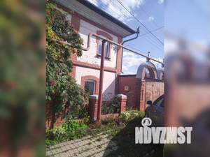 Коттедж 208м², 2-этажный, участок 4 сот.  