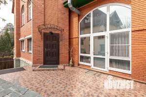 Коттедж 450м², 3-этажный, участок 24 сот.  