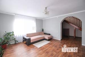 Дом 210м², 2-этажный, участок 11 сот.  