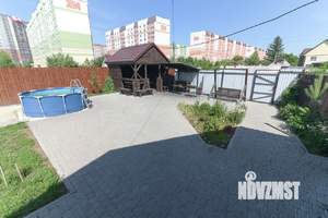 Дом 80м², 2-этажный, участок 6 сот.  