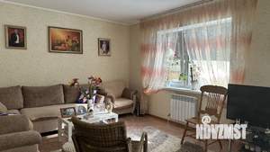 Коттедж 120м&sup2;, 2-этажный, участок 6 сот.  