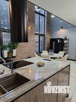 Коттедж 227м², 3-этажный, участок 3 сот.  