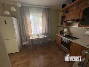 Дом 120м², 2-этажный, участок 6 сот.  