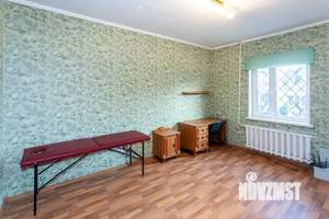 Коттедж 260м², 2-этажный, участок 10 сот.  