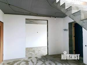 Коттедж 130м², 2-этажный, участок 5 сот.  