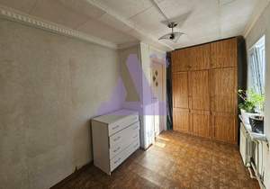 Дом 80м², 2-этажный, участок 10 сот.  