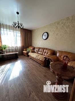 Коттедж 138м², 2-этажный, участок 10 сот.  