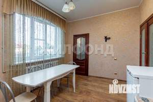 Дом 257м², 3-этажный, участок 5 сот.  