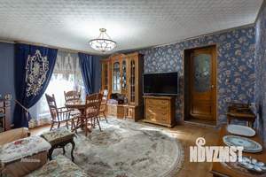 Дом 134м², 2-этажный, участок 10 сот.  