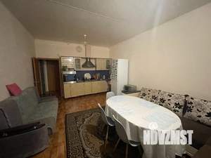 Коттедж 175м², 2-этажный, участок 9 сот.  