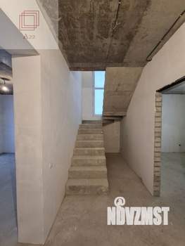 Дом 120м², 2-этажный, участок 6 сот.  