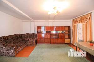 Дом 120м², 2-этажный, участок 5 сот.  