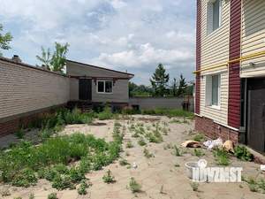 Коттедж 338м², 3-этажный, участок 12 сот.  