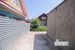 Дом 100м², 2-этажный, участок 6 сот.  