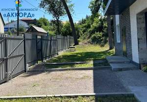 Дом 200м², 2-этажный, участок 14 сот.  