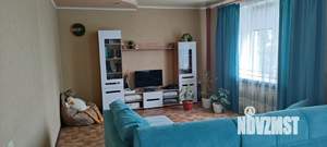 Дом 180м², 3-этажный, участок 10 сот.  