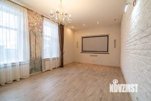 Коттедж 411м², 2-этажный, участок 17 сот.  