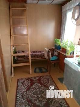Дом 50м², 2-этажный, участок 6 сот.  