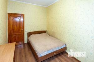 Коттедж 260м², 2-этажный, участок 10 сот.  
