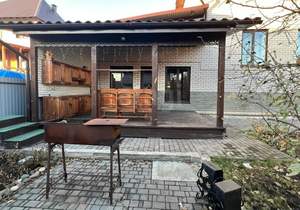 Дом 184м², 2-этажный, участок 8 сот.  