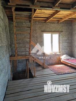 Дом 180м², 2-этажный, участок 10 сот.  