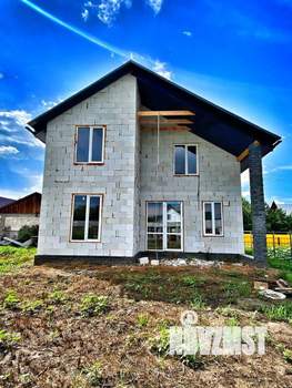 Коттедж 140м², 2-этажный, участок 9 сот.  