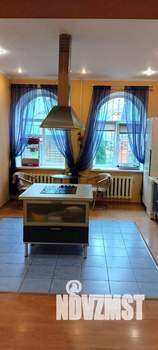 Коттедж 344м², 2-этажный, участок 6 сот.  