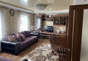 Дом 130м², 2-этажный, участок 8 сот.  