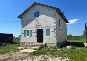 Дом 108м², 2-этажный, участок 8 сот.  